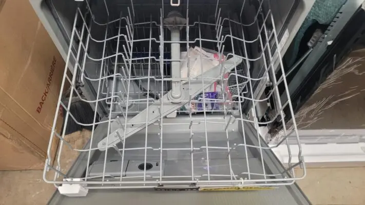 d8fbaba7-54f0-4b01-8906-3011e9281463