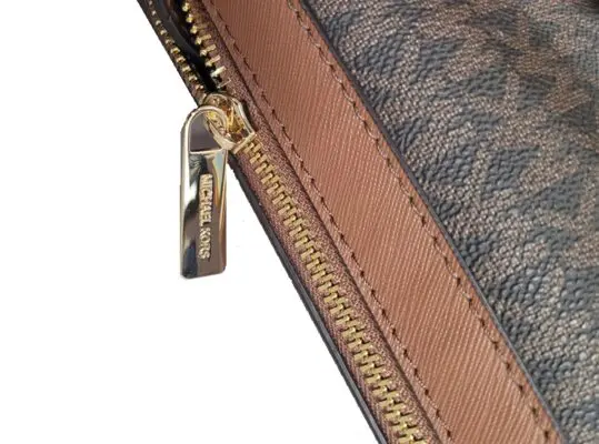 b4c99452-e3ba-4828-a94e-0c1ec82a8e71