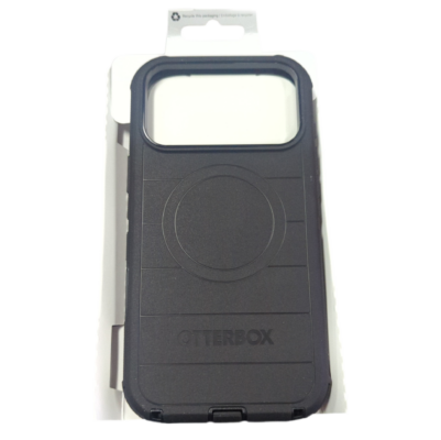 otter box case SHOWING CASE