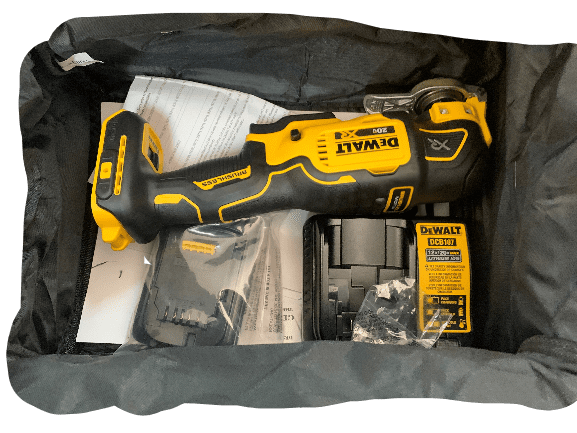 DEWALT 20V MAX* XR Cordless Oscillating Multi-Tool Kit