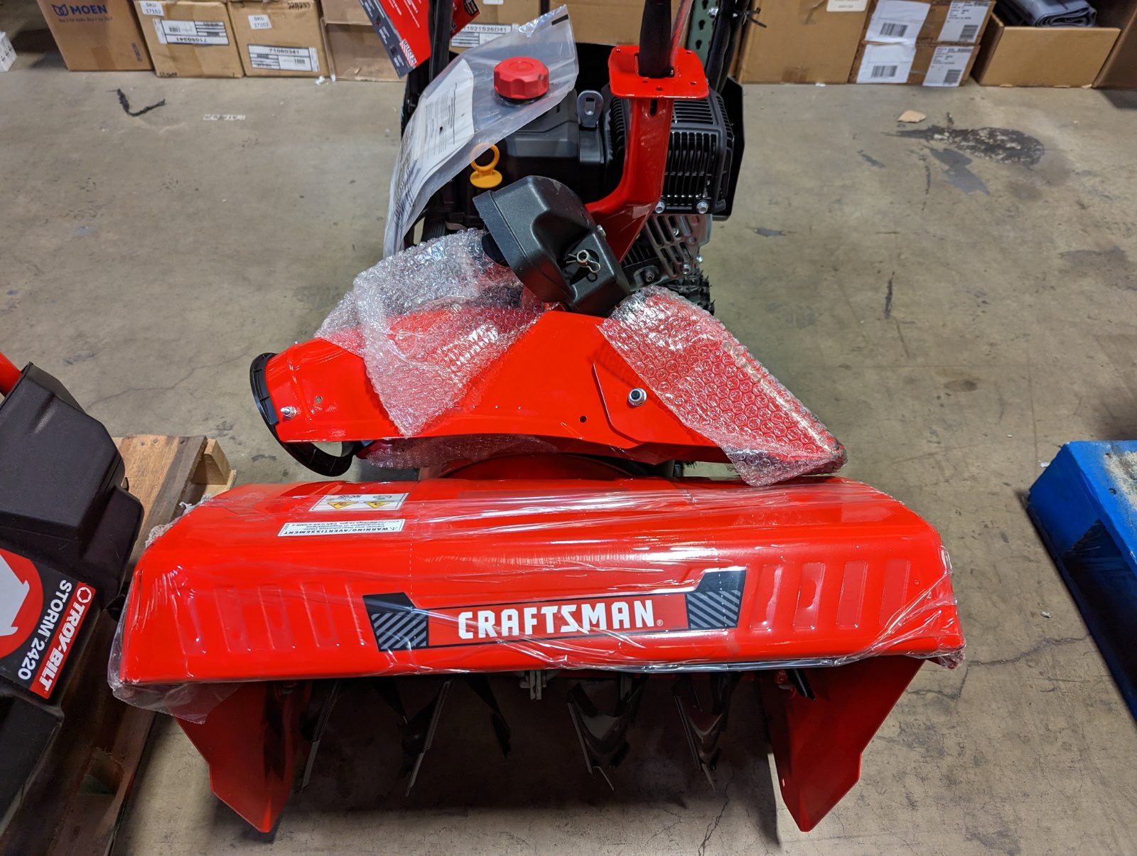 Craftsman Select 24in 208cc Twostage Selfpropelled Snow Blower