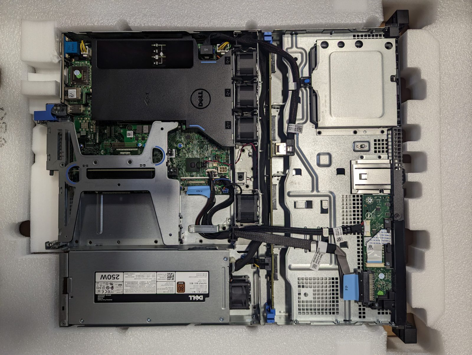 NIB Dell Poweredge R230 Xeon E3-1230v5 3.4GHz | 16gb | HotSwap ...